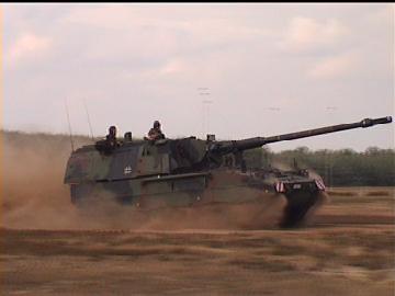 Panzerhaubitze 2000
